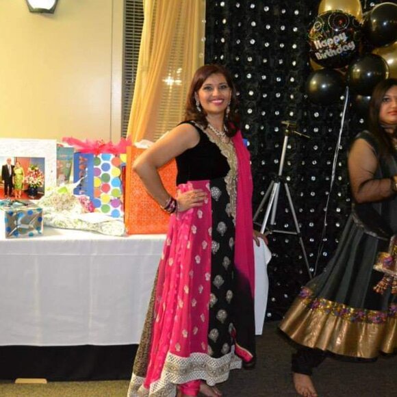 Pakistani Style Georgette Suits - Picture 3 of 3